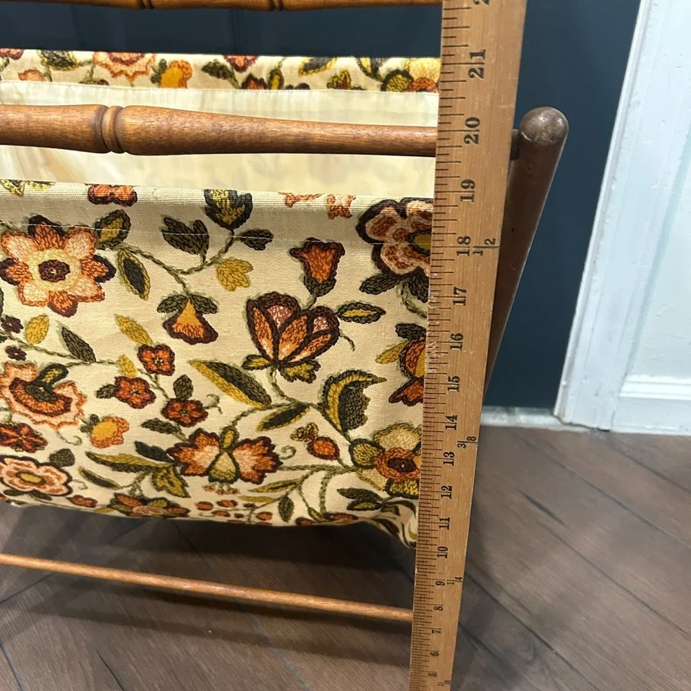 Vintage MCM Knitting Sewing Caddy Crochet Yarn Basket Folding Wood Frame Floral‎